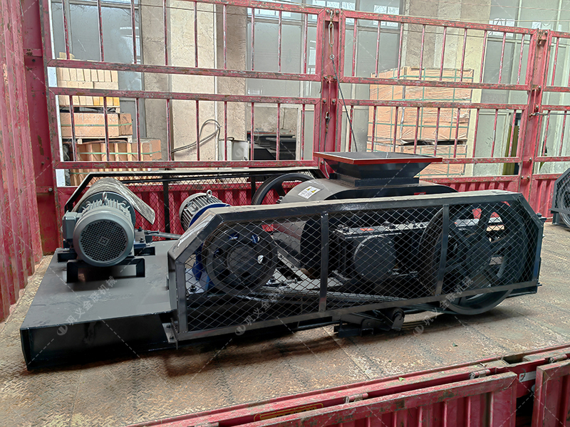 大產量需求下,雙齒輥破碎機憑什么保證出料均勻度? 大產量需求下,雙齒輥破碎機憑什么保證出料均勻度?